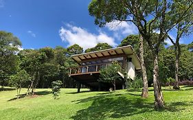 Futucatuia Brisa • Arquitetura Única Nas Montanhas Casa De Férias