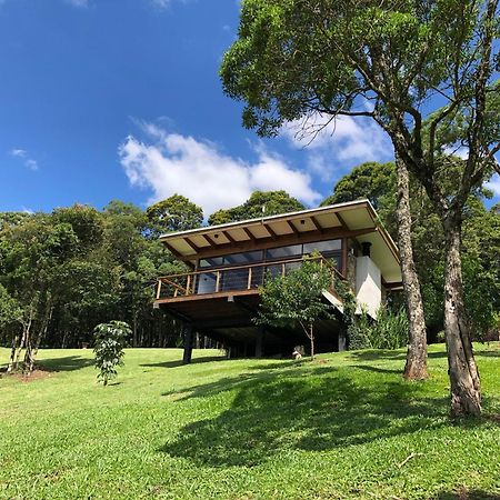 Futucatuia Brisa • Arquitetura única nas montanhas Gonçalves Exterior foto