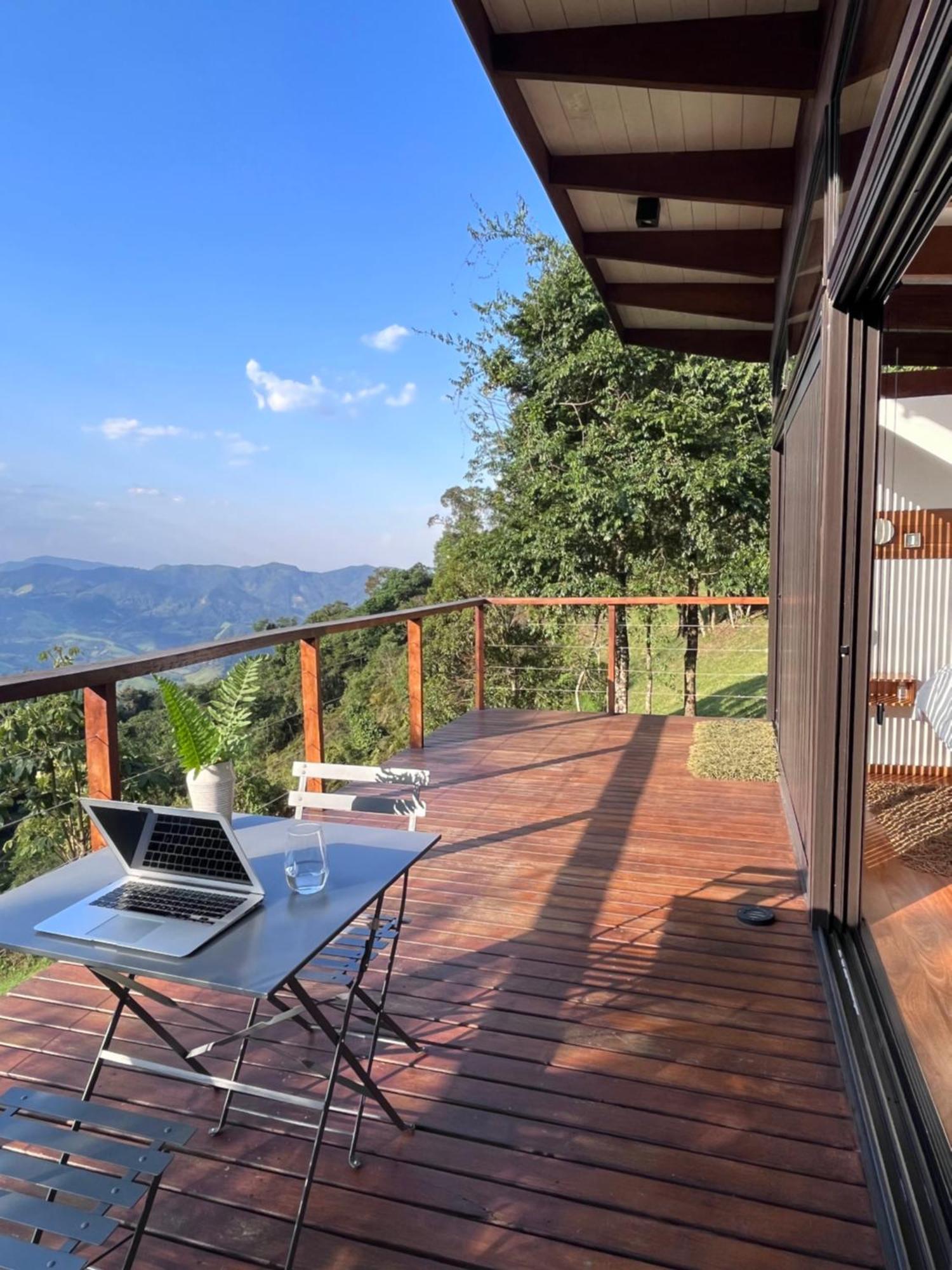 Futucatuia Brisa • Arquitetura única nas montanhas Gonçalves Exterior foto