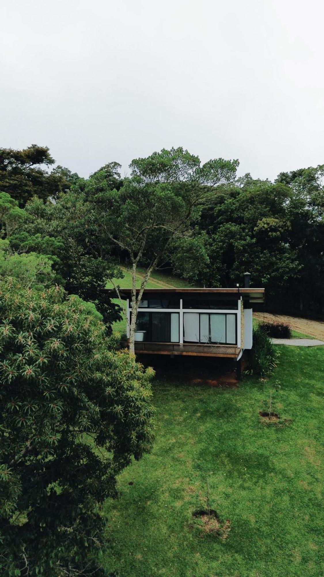 Futucatuia Brisa • Arquitetura única nas montanhas Gonçalves Exterior foto