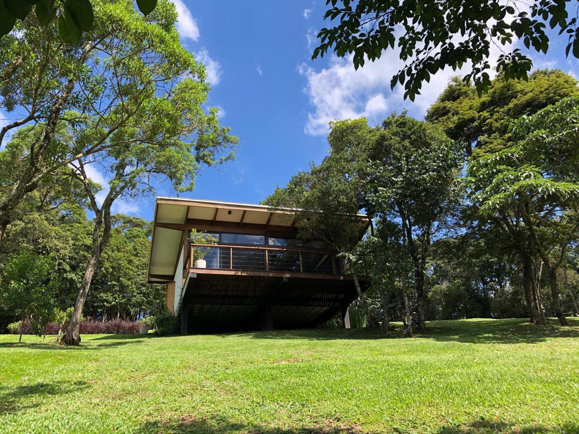 Futucatuia Brisa • Arquitetura única nas montanhas Gonçalves Quarto foto